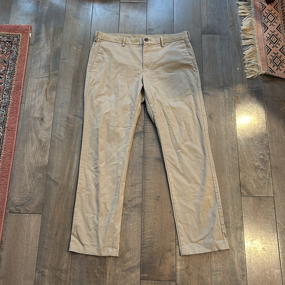Uniqlo Slim Chinos